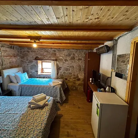 Vesta House Bademli - Liman Meyhanesi * Dikili